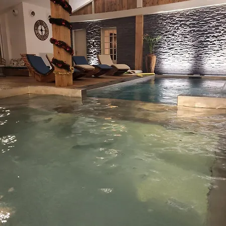 Caprice Forges, Juste Renovee, Superbe